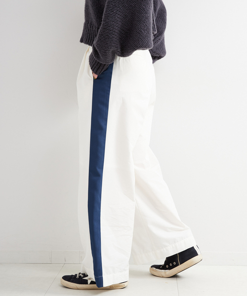 B.C STOCK（ベーセーストック）の「コットンナイロントラックパンツ（その他パンツ・レディース・ベージュ/ブラック/ホワイト・MEDIUM/LARGE）」の2枚目の写真