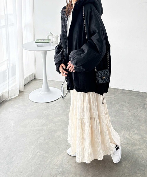 GeeRA（ジーラ）の「ナイロン中わたオーバーサイズモンスターパーカー（ダウンジャケット/コート・レディース・ブラック/アイボリー/ライトカーキ・MEDIUM）」の12枚目の写真