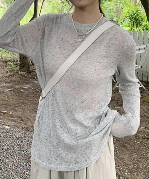 Vipoa(ヴィポア)の「シンプルシアーロングカットソー(Tシャツ/カットソー・レディース・グリーン/ピンク/グレー・FREE)」の8枚目の写真