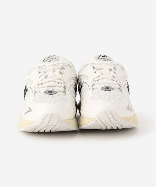 NEW BALANCE(ニューバランス)の「New Balance | ML725 OFF WHITE WOMEN(スニーカー・レディース・オフホワイト・24.5/24/23/23.5)」の8枚目の写真