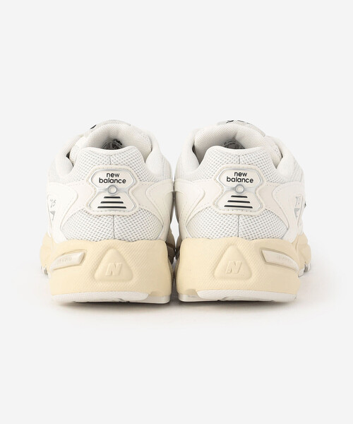 NEW BALANCE(ニューバランス)の「New Balance | ML725 OFF WHITE WOMEN(スニーカー・レディース・オフホワイト・24.5/24/23/23.5)」の7枚目の写真