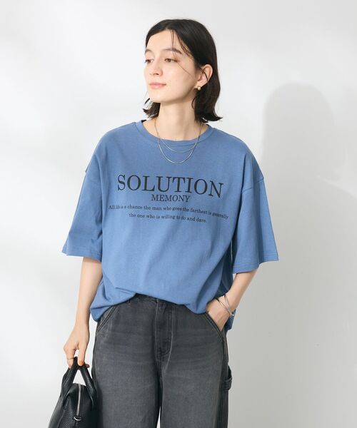 CRAFT STANDARD BOUTIQUE(クラフトスタンダードブティック)の「フレア袖SOLUTIONロゴTee(Tシャツ/カットソー・レディース・オフホワイト/ブルー/ブラック/ベージュ・FREE)」の5枚目の写真