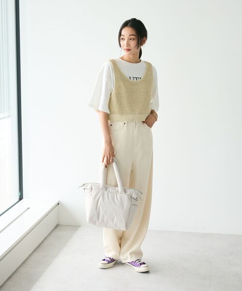 CRAFT STANDARD BOUTIQUE(クラフトスタンダードブティック)の「フレア袖SOLUTIONロゴTee(Tシャツ/カットソー・レディース・オフホワイト/ブルー/ブラック/ベージュ・FREE)」の9枚目の写真