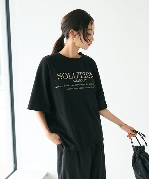 CRAFT STANDARD BOUTIQUE(クラフトスタンダードブティック)の「フレア袖SOLUTIONロゴTee(Tシャツ/カットソー・レディース・オフホワイト/ブルー/ブラック/ベージュ・FREE)」の18枚目の写真