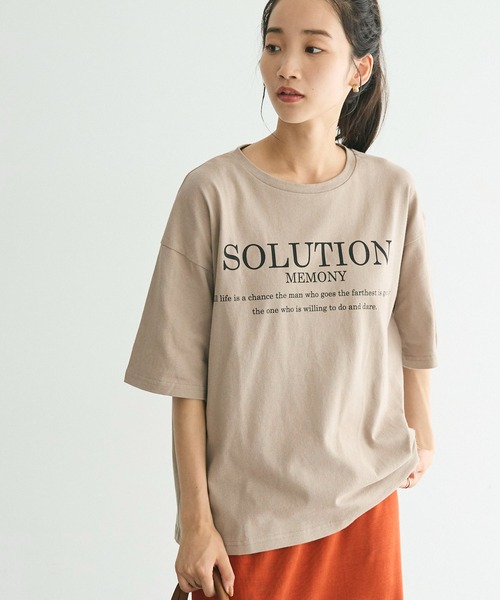 CRAFT STANDARD BOUTIQUE(クラフトスタンダードブティック)の「フレア袖SOLUTIONロゴTee(Tシャツ/カットソー・レディース・オフホワイト/ブルー/ブラック/ベージュ・FREE)」の3枚目の写真