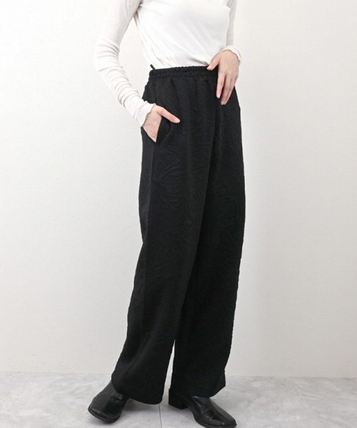 STYLEBLOCK（スタイルブロック）の「花柄ふくれジャガードカットソーストレートパンツ（その他パンツ・レディース・ホワイト/アイボリー/ブラック/グレー・M）」の3枚目の写真