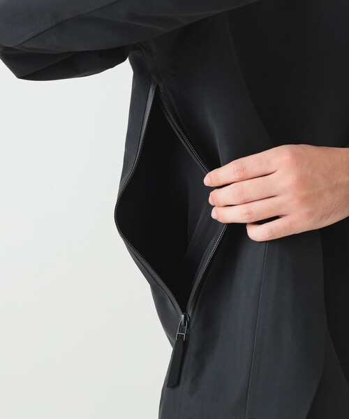 B:MING by BEAMS（ビーミングバイビームス）の「ISAORA / NEO TRENCH PARKA フーデッドコート（その他アウター・メンズ・ブラック・MEDIUM/LARGE）」の5枚目の写真