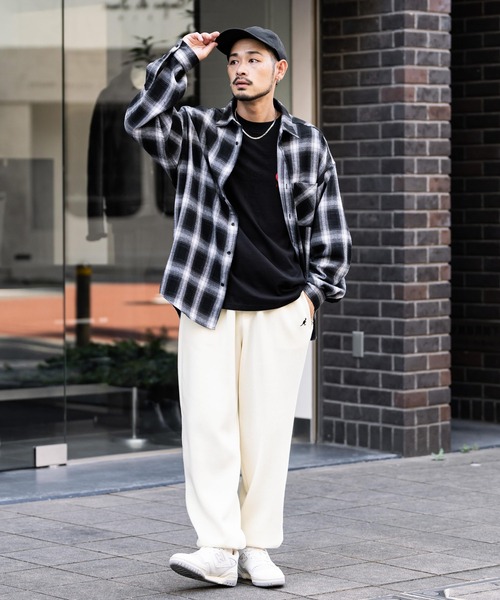 KANGOL(カンゴール)の「【KANGOL/カンゴール】別注コラボ裏起毛スウェットパンツ(スウェットパンツ・メンズ・チャコール/ネイビー/ブラック/アイボリー/杢グレー・M/L/XL)」の8枚目の写真