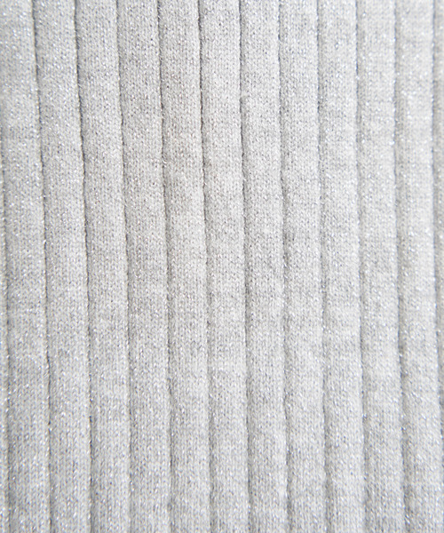 ikka（イッカ）の「【洗濯機で洗える】クリーミーミニハイネックリブニット（ニット/セーター・レディース・ブラック/オフホワイト/シルバー/レッド/その他1・S/M/L）」の10枚目の写真