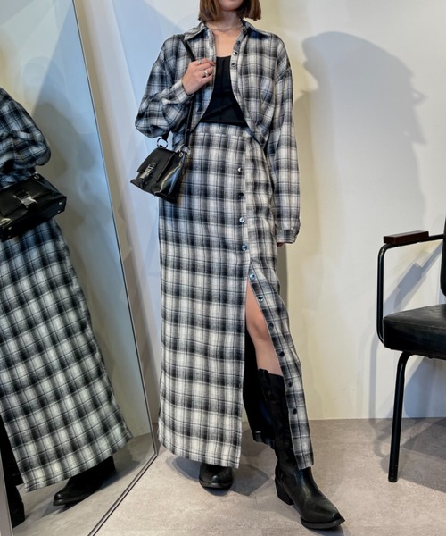 Solace（ソレイス）の「フロントボタンチェックロングナロースカート/セットアップ対応（スカート・レディース・ブラック/ブラウン・FREE）」の14枚目の写真