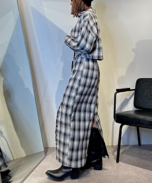 Solace（ソレイス）の「フロントボタンチェックロングナロースカート/セットアップ対応（スカート・レディース・ブラック/ブラウン・FREE）」の15枚目の写真