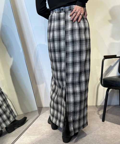 Solace（ソレイス）の「フロントボタンチェックロングナロースカート/セットアップ対応（スカート・レディース・ブラック/ブラウン・FREE）」の8枚目の写真