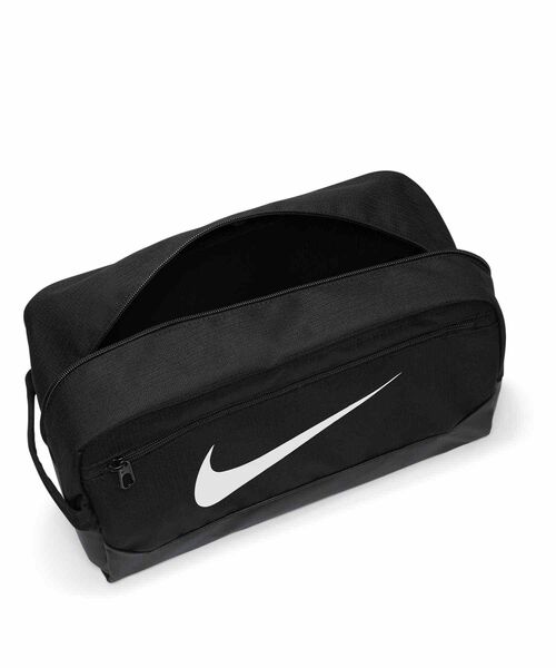 NIKE（ナイキ）の「ナイキ ブラジリア 9.5 トレーニングシューズバッグ (11L) / Nike Brasilia 9.5 Training Shoe Bag (11L) DM3982-010 Black（エコバッグ/サブバッグ・レディース・ブラック・ONE SIZE）」の7枚目の写真