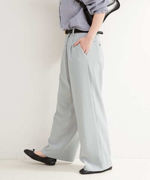 B.C STOCK(ベーセーストック)の「アシンメトリータックパンツ(スラックス・レディース・ブラック系その他/ライトグレー/ベージュ・SMALL/MEDIUM)」の15枚目の写真