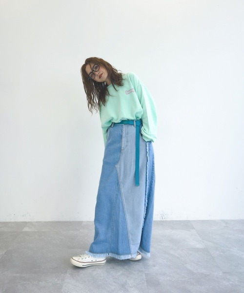 niko and...（ニコアンド）の「【MODE NORM CORE】ミニ裏毛グラフィックロングTシャツ（Tシャツ/カットソー・レディース・スモーク/ライトグリーン/オフホワイト・FREE）」の17枚目の写真