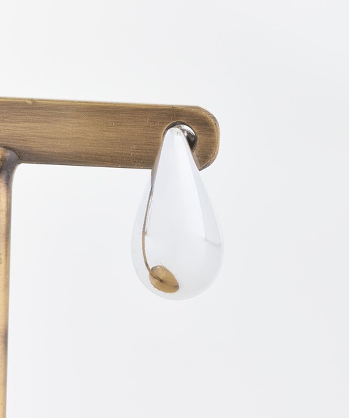 NOELA（ノエラ）の「ぷっくりピアス（ピアス（両耳用）・レディース・シルバー/ゴールド・フリー）」の6枚目の写真