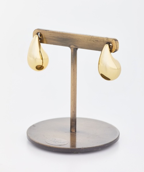 NOELA（ノエラ）の「ぷっくりピアス（ピアス（両耳用）・レディース・シルバー/ゴールド・フリー）」の4枚目の写真