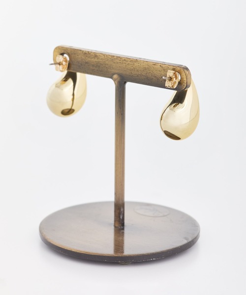 NOELA（ノエラ）の「ぷっくりピアス（ピアス（両耳用）・レディース・シルバー/ゴールド・フリー）」の3枚目の写真