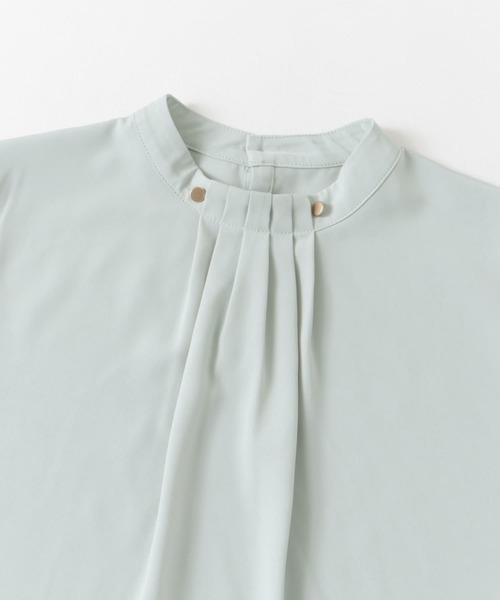 URBAN RESEARCH DOORS（アーバンリサーチドアーズ）の「ボタンポイントタックブラウス（シャツ/ブラウス・レディース・ライトブルー/オフホワイト・MEDIUM）」の9枚目の写真