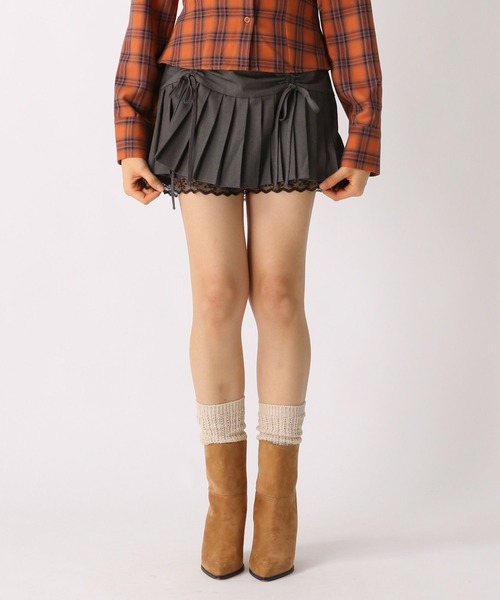 FOREVER 21(フォーエバー トゥエンティーワン)の「【2025SS】レースレイヤードプリーツミニスカート(スカート・レディース・ネイビー/グレー・SMALL/MEDIUM)」の14枚目の写真