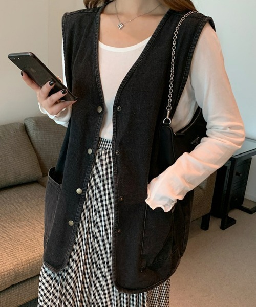 SEU(エスイーユー)の「オーバーサイズデニムジレ デニムベスト ビッグシルエット 重ね着(ベスト・レディース・ブルー/ブラック・フリー)」の22枚目の写真