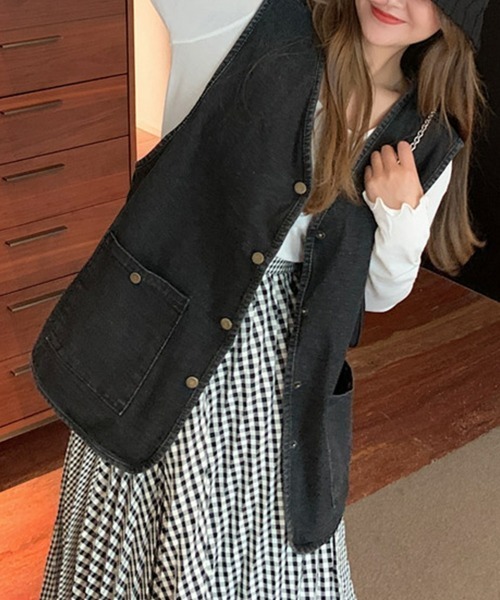 SEU(エスイーユー)の「オーバーサイズデニムジレ デニムベスト ビッグシルエット 重ね着(ベスト・レディース・ブルー/ブラック・フリー)」の6枚目の写真