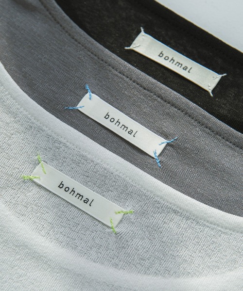 bohmal（ボマール）の「クロップドシアーロンT【大きいサイズ有り】（Tシャツ/カットソー・レディース・ホワイト/ブラック/ブルー/グレー/ピンク/ライム・M～Ｌ/LL～3L）」の11枚目の写真