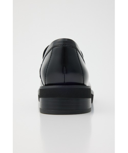 STACCATO（スタッカート）の「レトライクコインベルトローファー（スニーカー・レディース・ホワイト/ブラック・24cm/22.5cm/24.5cm/23.5cm/23cm）」の16枚目の写真