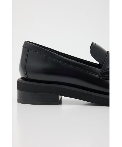 STACCATO（スタッカート）の「レトライクコインベルトローファー（スニーカー・レディース・ホワイト/ブラック・24cm/22.5cm/24.5cm/23.5cm/23cm）」の17枚目の写真