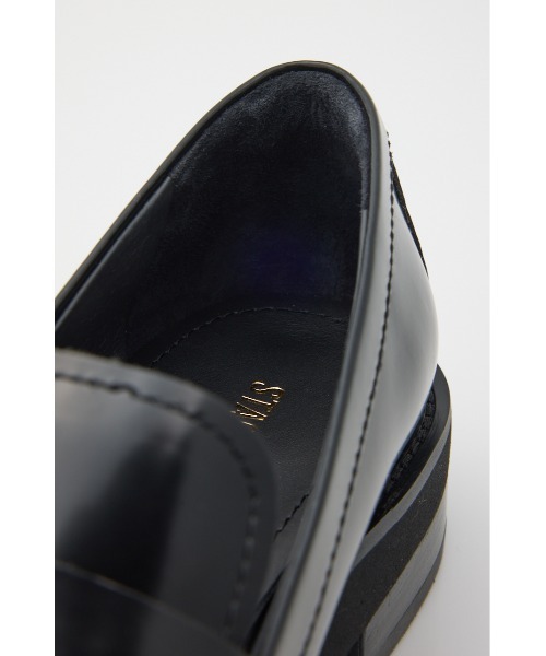 STACCATO（スタッカート）の「レトライクコインベルトローファー（スニーカー・レディース・ホワイト/ブラック・24cm/22.5cm/24.5cm/23.5cm/23cm）」の21枚目の写真