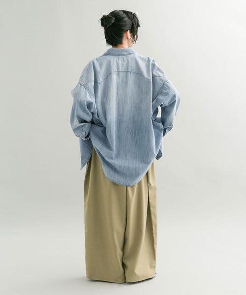 KBF（ケイビーエフ）の「『別注』Lee101×KBF　SHIRTS（シャツ/ブラウス・レディース・ライトインディゴブルー/インディゴブルー・FREE）」の9枚目の写真