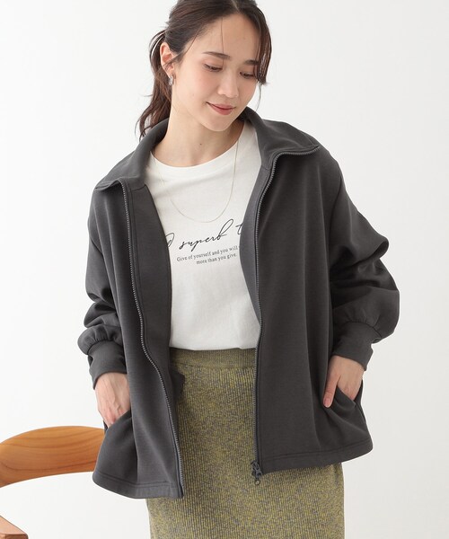 SHOO・LA・RUE(シューラルー)の「【洗える】スタイリッシュ ジップアップブルゾン(ブルゾン・レディース・ブラウン系/チャコールグレー/ナチュラル・01/02/03/04)」の4枚目の写真