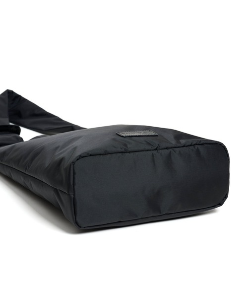BAICYCLON by Bagjack(バイシクロン バイ バグジャック)の「BAICYCLON by bagjack ONE SHOULDER BAG (BCL-81)(ショルダーバッグ・メンズ・ブラック・FREE)」の10枚目の写真