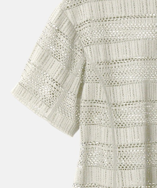LE CIEL BLEU（ルシェルブルー）の「テープディテールレーストップス / Tape Detail Lace Tops（Tシャツ/カットソー・レディース・ブラック/アイボリー・36）」の4枚目の写真