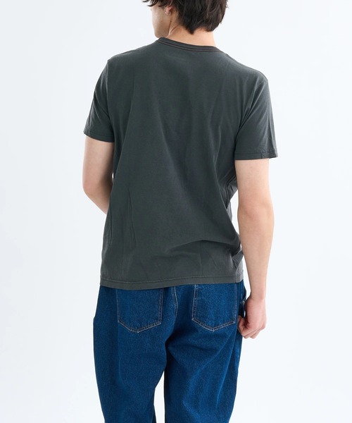 RVCA(ルーカ)の「RVCA メンズ ISLAND HEX POCKET SS Tシャツ 【2025年春夏モデル】/ルーカ胸ポケットワンポイントHAWAIIコレクション半袖Tシャツ(Tシャツ/カットソー・メンズ・グレー系その他/ブラック系その他・X-LARGE/MEDIUM/SMALL/LARGE)」の3枚目の写真
