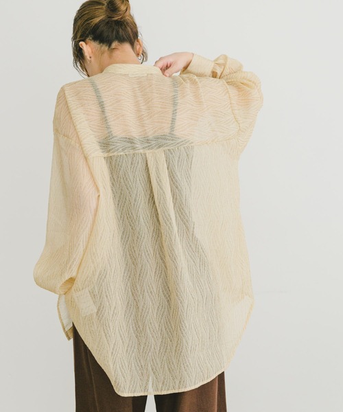 ITEMS URBANRESEARCH（アイテムズ アーバンリサーチ）の「シアーヨウリュウバンドカラーシャツ（シャツ/ブラウス・レディース・オレンジ/ブラック/ブルー・FREE）」の18枚目の写真