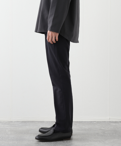HERNO(ヘルノ)の「HERNO (ヘルノ) SeerSucker Stretch easy pt PT000093U(スラックス・メンズ・ネイビー・48/46)」の6枚目の写真