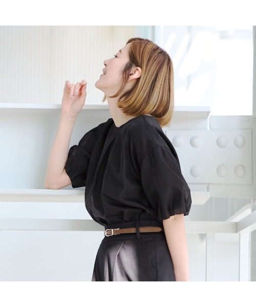 AOYAMA(アオヤマ)の「【自宅で洗える】旬トップス!パフスリーブシアーブラウス5分袖/ブラック/グリーン|通勤&オフィス&入卒&セレモニー&オケージョン|(シャツ/ブラウス・レディース・ブラック/グリーン/ホワイト・LL/S/M/L)」の6枚目の写真