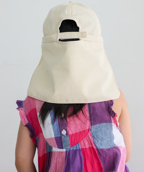 VitaFelice（ヴィータフェリーチェ）の「【コカゲル】ネックガード付きキッズキャップ 体感-10℃ 子供 帽子 熱中症 日焼け対策　運動会 【洗濯機可能/紫外線遮蔽率99.9%以上/熱遮断】（キャップ・キッズ・ブラック/ベージュ/ネイビー/ブルー・FREE）」の10枚目の写真