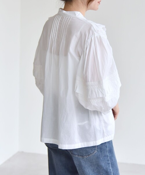 quaranciel(カランシエル)の「quaranciel:〈洗濯機可能〉コットン レース ライン フリル パフスリーブ ブラウス(シャツ/ブラウス・レディース・ブラック/ホワイト/イエロー・ONE SIZE)」の10枚目の写真