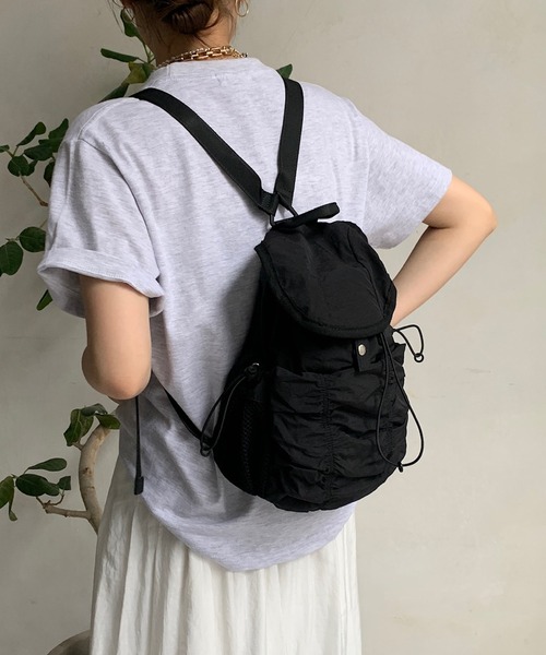 DouDou(ドゥドゥ)の「【WEB限定】パッカブルリュック(バックパック/リュック・レディース・アイボリー/ブラック・FREE)」の19枚目の写真