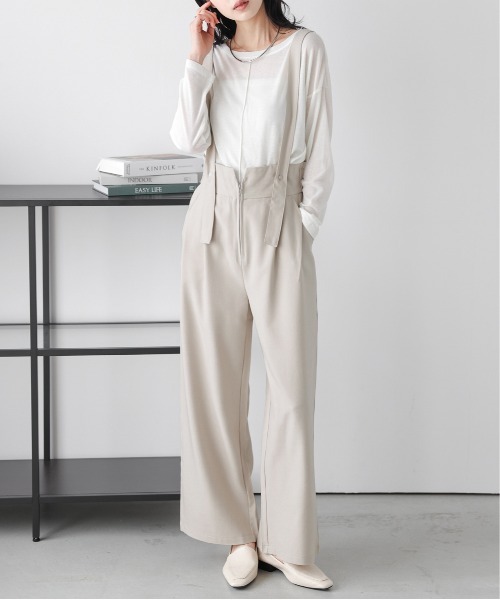 AMELY(エミリー)の「ハイウエストサロペット(サロペット/オーバーオール・レディース・ブラック/イエロー/ベージュ/グレー・L/M)」の1枚目の写真