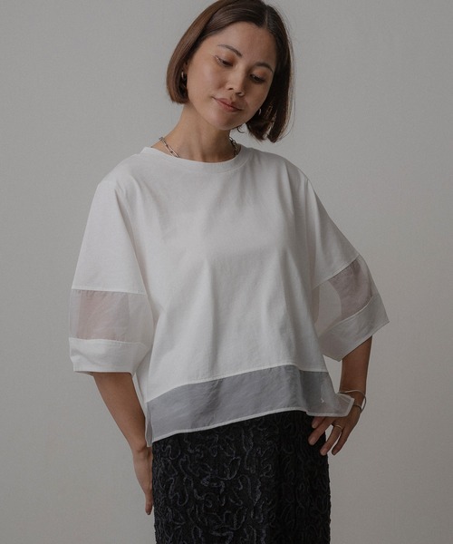 Floran（フローラン）の「オーガンジーランタンスリーブトップス（Tシャツ/カットソー・レディース・ブラック/グレイッシュベージュ/オフホワイト・MEDIUM）」の2枚目の写真