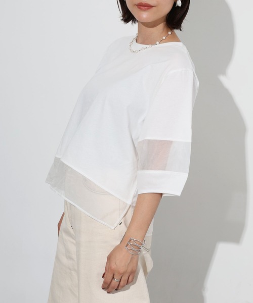 Floran（フローラン）の「オーガンジーランタンスリーブトップス（Tシャツ/カットソー・レディース・ブラック/グレイッシュベージュ/オフホワイト・MEDIUM）」の19枚目の写真