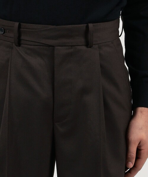 HAVERSACK(ハバーザック)の「HAVERSACK ATTIRE ポリエステルウール 1P ワイドパンツ(スラックス・メンズ・ダークブラウン・M/L)」の6枚目の写真