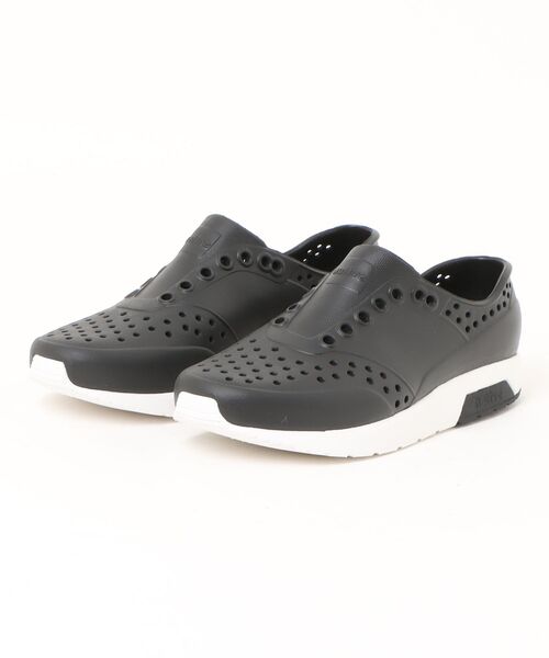 Native(ネイティブ)の「【Native Shoes/ネイティブシューズ】LENNOX WANDERFOAM/軽量/シューズ【WEB限定】(スリッポン・レディース・ブラック/ホワイト・23.5/25.5/24.5)」の3枚目の写真