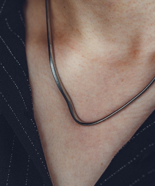 Subciety（サブサエティ）の「Snake chain necklace（ネックレス・メンズ・シルバー/ゴールド・FREE）」の2枚目の写真