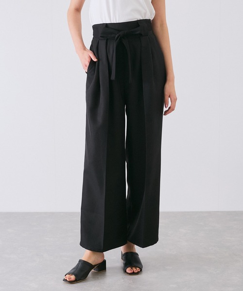 Jayro(ジャイロ)の「配色リボンベルトタックパンツ(その他パンツ・レディース・ブラック/ベージュ・M)」の1枚目の写真