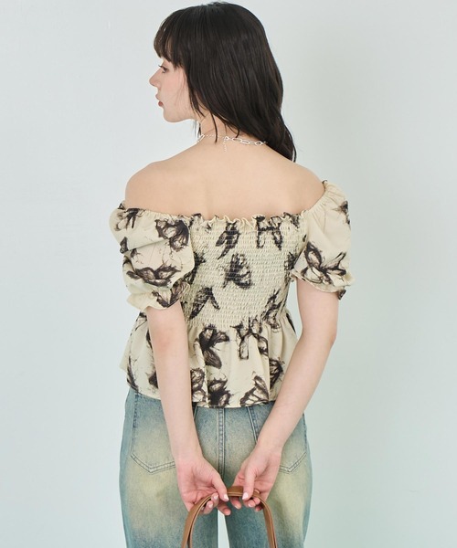 ANAP（アナップ）の「バタフライ ペプラム ブラウス（シャツ/ブラウス・レディース・アイボリー/ブラック・FREE）」の5枚目の写真