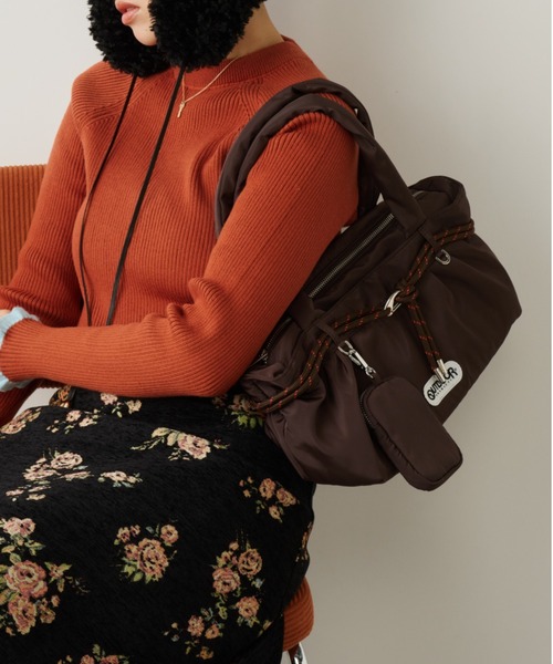 Unitage(ユニテージ)の「【OUTDOOR PRODUCTS】 Charm Set Wide Tote(トートバッグ・レディース・ブラウン/ピンク・FREE)」の6枚目の写真